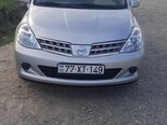 Nissan Tiida-1