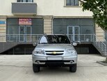 Chevrolet Niva-2