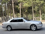 Mercedes E 320-7