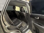 Kia Sorento-11