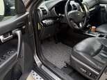Kia Sorento-16