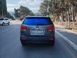 Kia Sorento-12