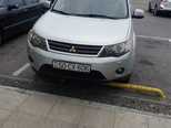 Mitsubishi Outlander-5