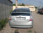 Toyota Prius-7