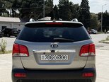 Kia Sorento-9