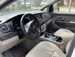 Kia Carnival-10