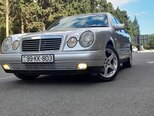Mercedes E 230-1