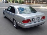 Mercedes E 230-3