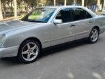 Mercedes E 230-12