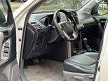 Toyota Land Cruiser Prado-11