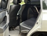 Toyota Land Cruiser Prado-13