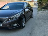 Hyundai Sonata-6