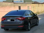 Hyundai Sonata-11