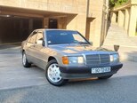 Mercedes 190-2
