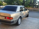 Mercedes 190-4