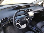 Toyota Prius-10