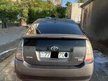 Toyota Prius-6