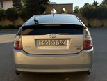 Toyota Prius-4