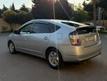 Toyota Prius-3