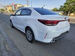Kia Rio-7
