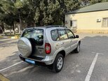 Chevrolet Niva-6