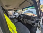 Ford Transit-6