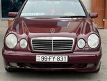 Mercedes E 320-1