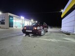 Mercedes E 320-7