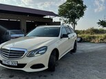 Mercedes E 220-1