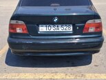 BMW 528-2