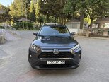 Toyota RAV4-8