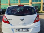 Opel Corsa-3
