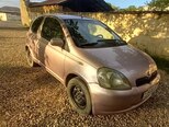 Toyota Vitz-6