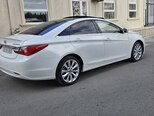 Hyundai Sonata-12