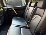 Toyota Land Cruiser Prado-8