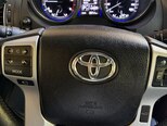 Toyota Land Cruiser Prado-6