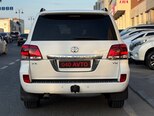 Toyota Land Cruiser-2