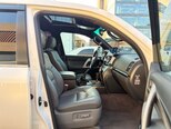 Toyota Land Cruiser-8