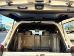 Toyota Land Cruiser-12