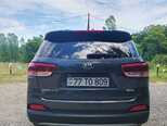 Kia Sorento-2