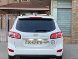 Hyundai Santa Fe-4