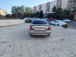Mercedes E 320-3