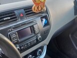 Kia Rio-7