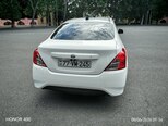 Nissan Sunny-2