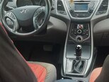 Hyundai Elantra-9