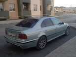 BMW 523-8