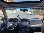 Mitsubishi Pajero-7