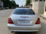 Mercedes E 240-6