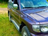 Mitsubishi Pajero-3