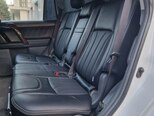 Toyota Land Cruiser Prado-8